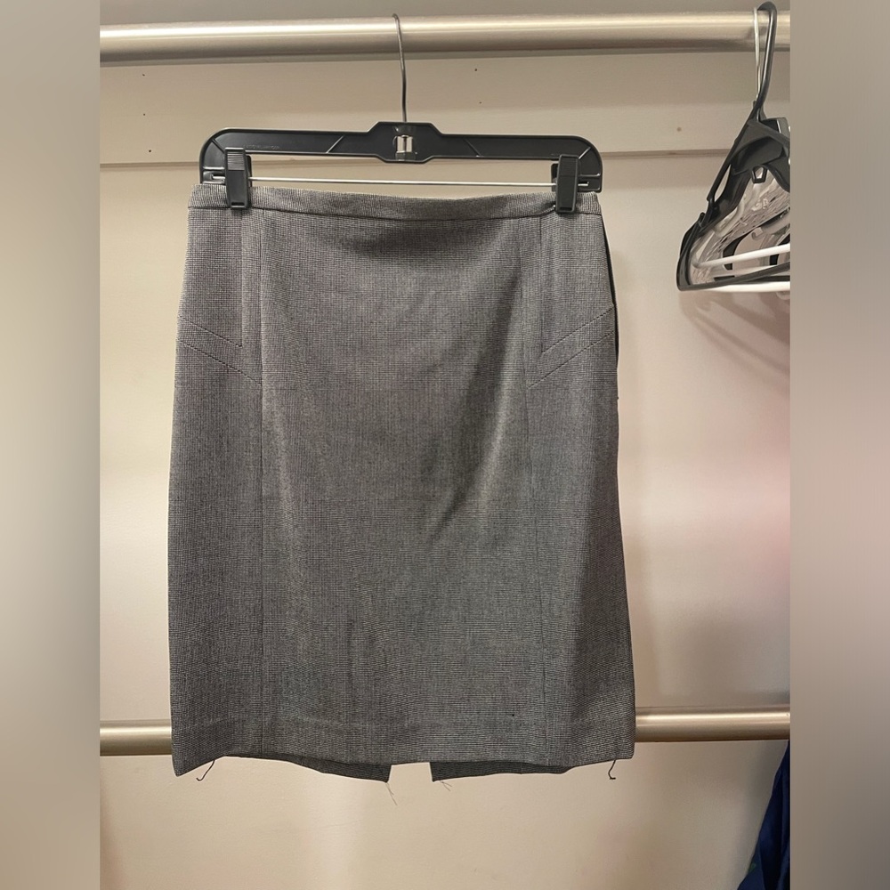 Elegant Gray Women's Skirt